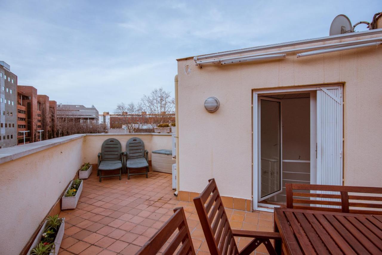 Two Bedroom Townhouse Within 10Min Walk From Beach Барселона Екстер'єр фото