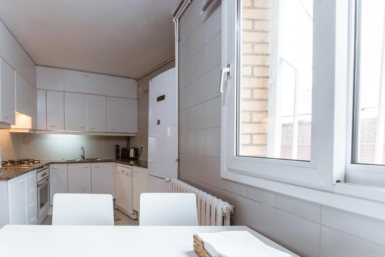 Two Bedroom Townhouse Within 10Min Walk From Beach Барселона Екстер'єр фото